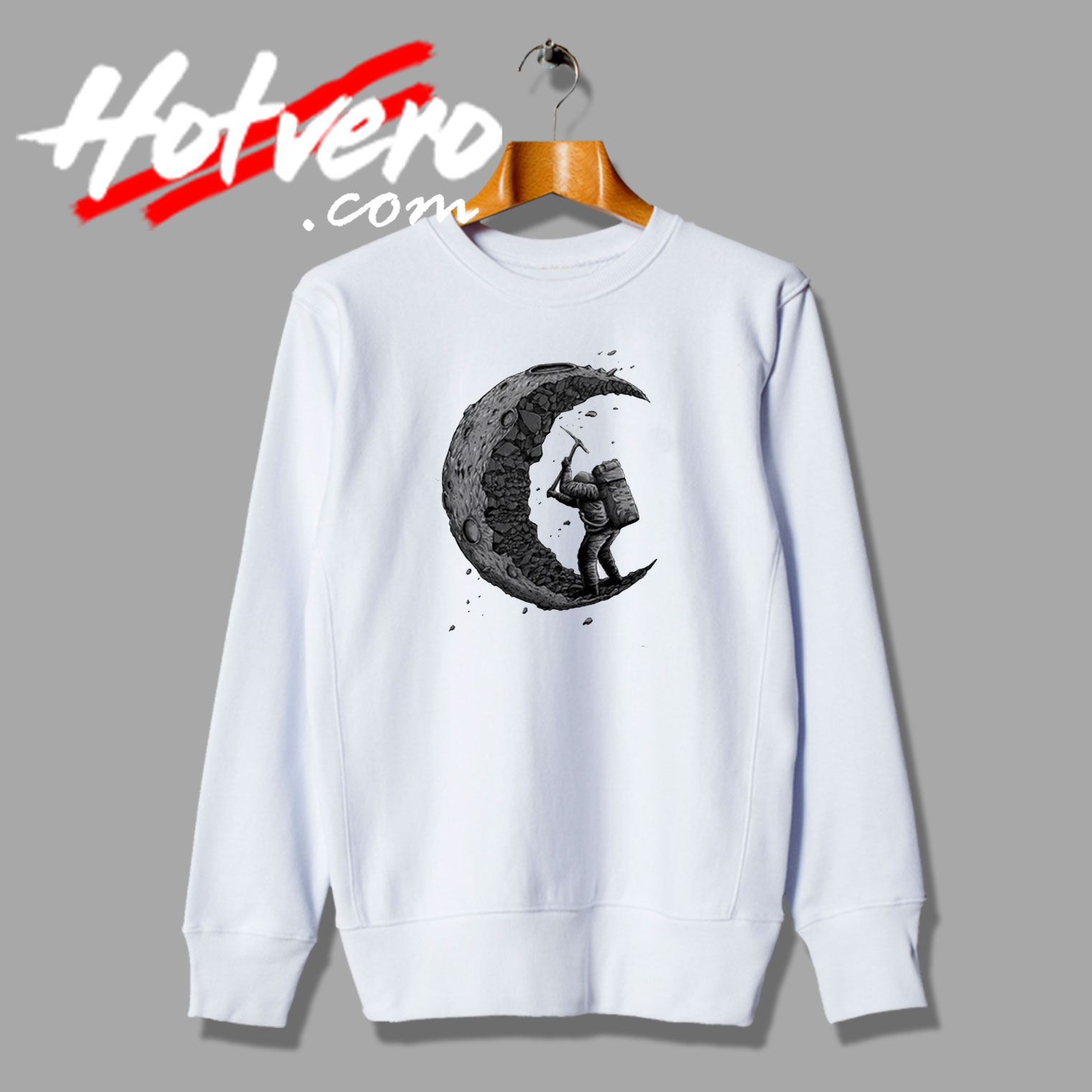 Astronaut Digging The Moon Funny Sweatshirt
