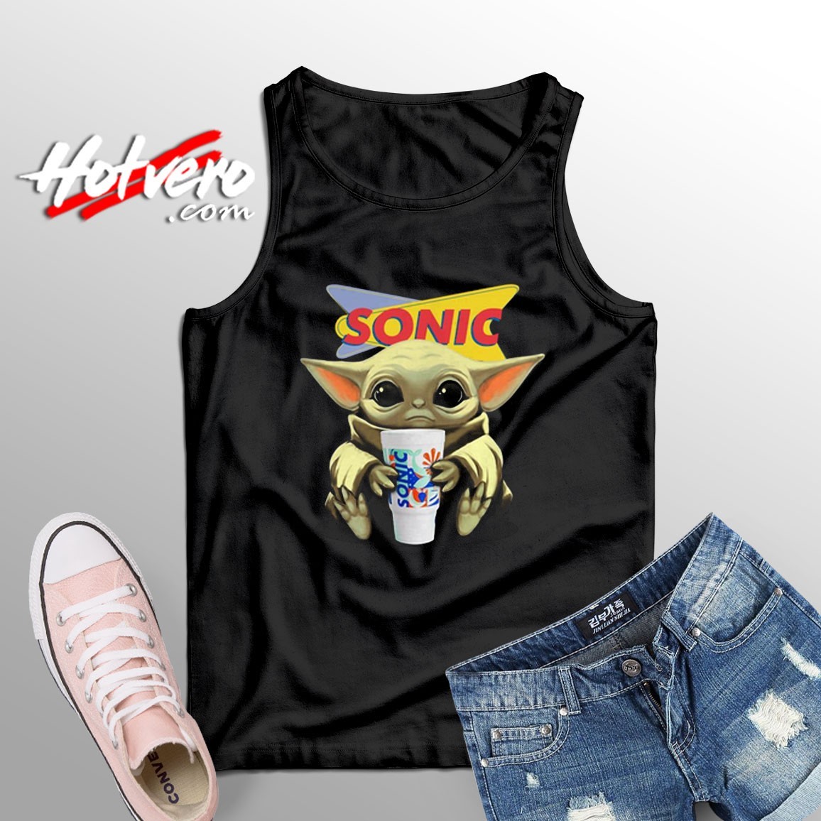 Unique Baby Yoda Hug Sonic Tank Top