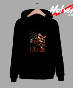 Retro Trump Hunting Deer Funny Beer Drinking Beer Hunting Comfort Hoodie